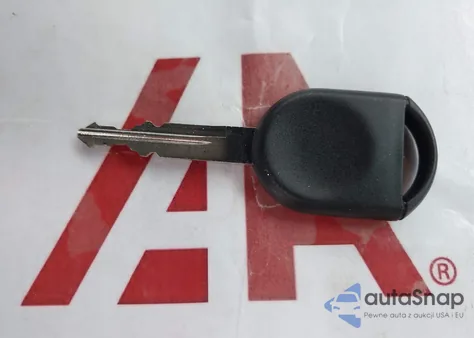 2006 Ford Crown Victoria Standard from USA, damaged, VIN 2FAFP73V76X165582